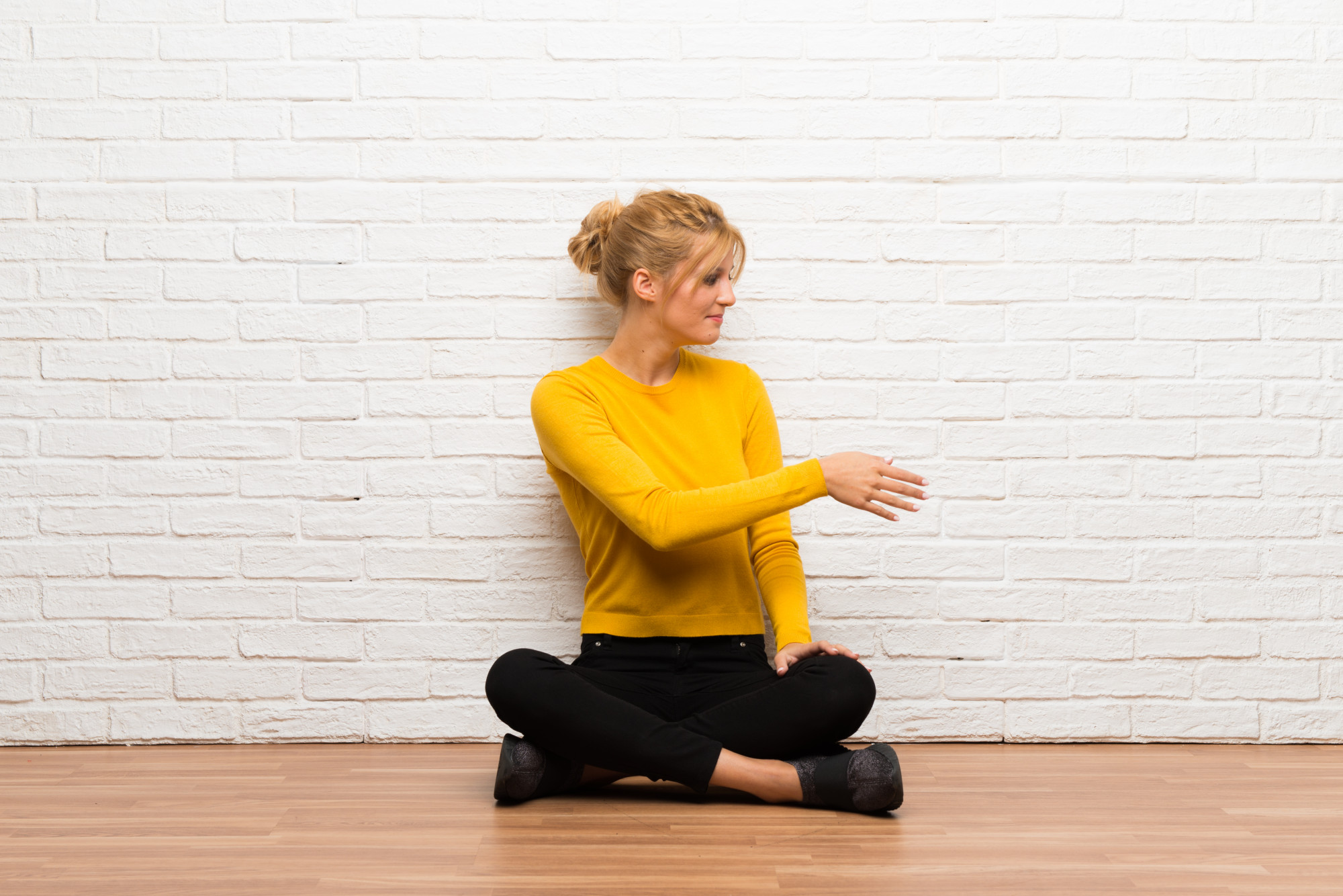 S’asseoir en tailleur, c’est quoi exactement pour ton corps ?