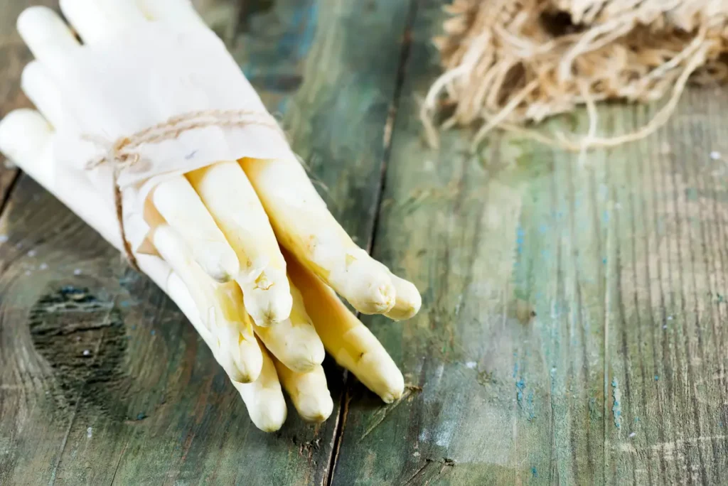 asperges urine printemps