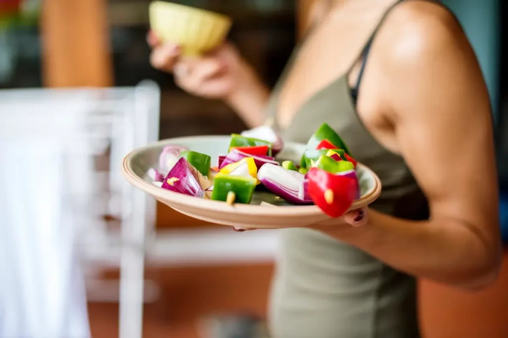 assiette légumes femme sportive