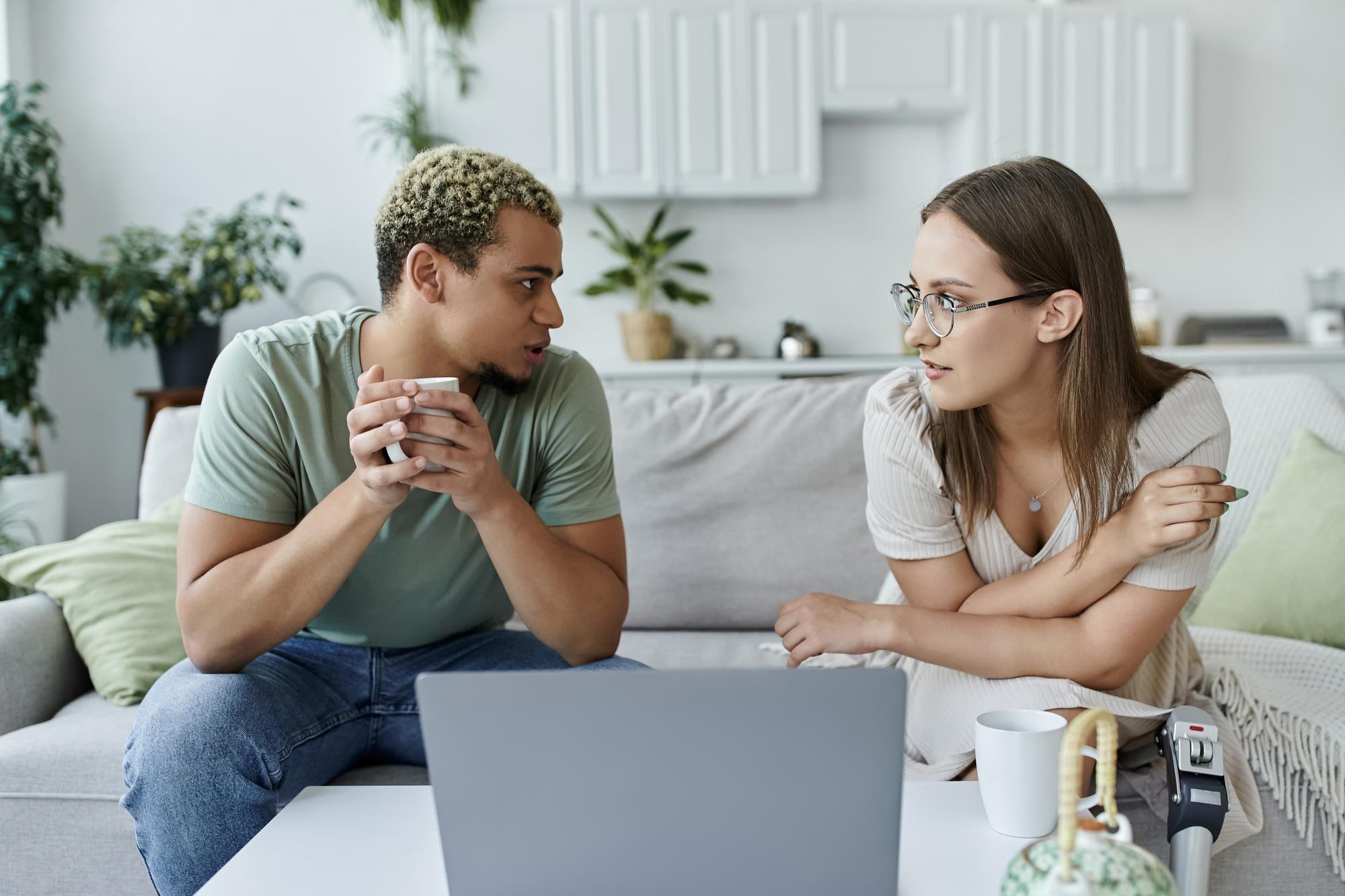 FAQ : relation à distance et fréquence des messages